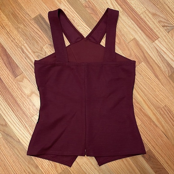 Mauve Mesh Cut Out top Size M - Picture 3 of 4